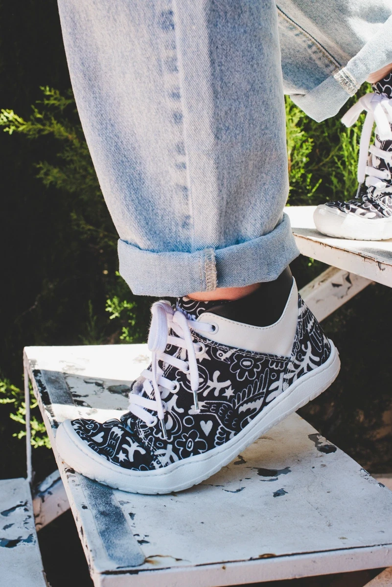 Босоногие ботинки Sambas the bambas Original Luna — чёрно-белые, фото 4
